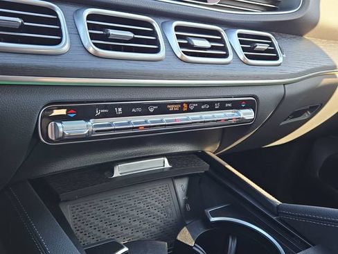New 2026 Mercedes-Benz GLE 580 4MATIC image 14