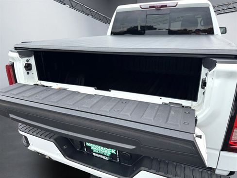 Used 2022 GMC Sierra 1500 Denali w/ Technology Package AWD/4WD image 7