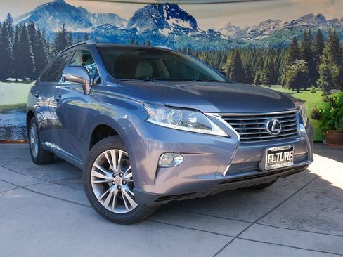 Used 2013 Lexus RX 350 FWD w/ Navigation Pkg image 2