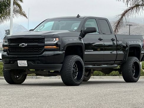 Used 2018 Chevrolet Silverado 1500 Custom w/ LPO, Black Pack RWD image 7