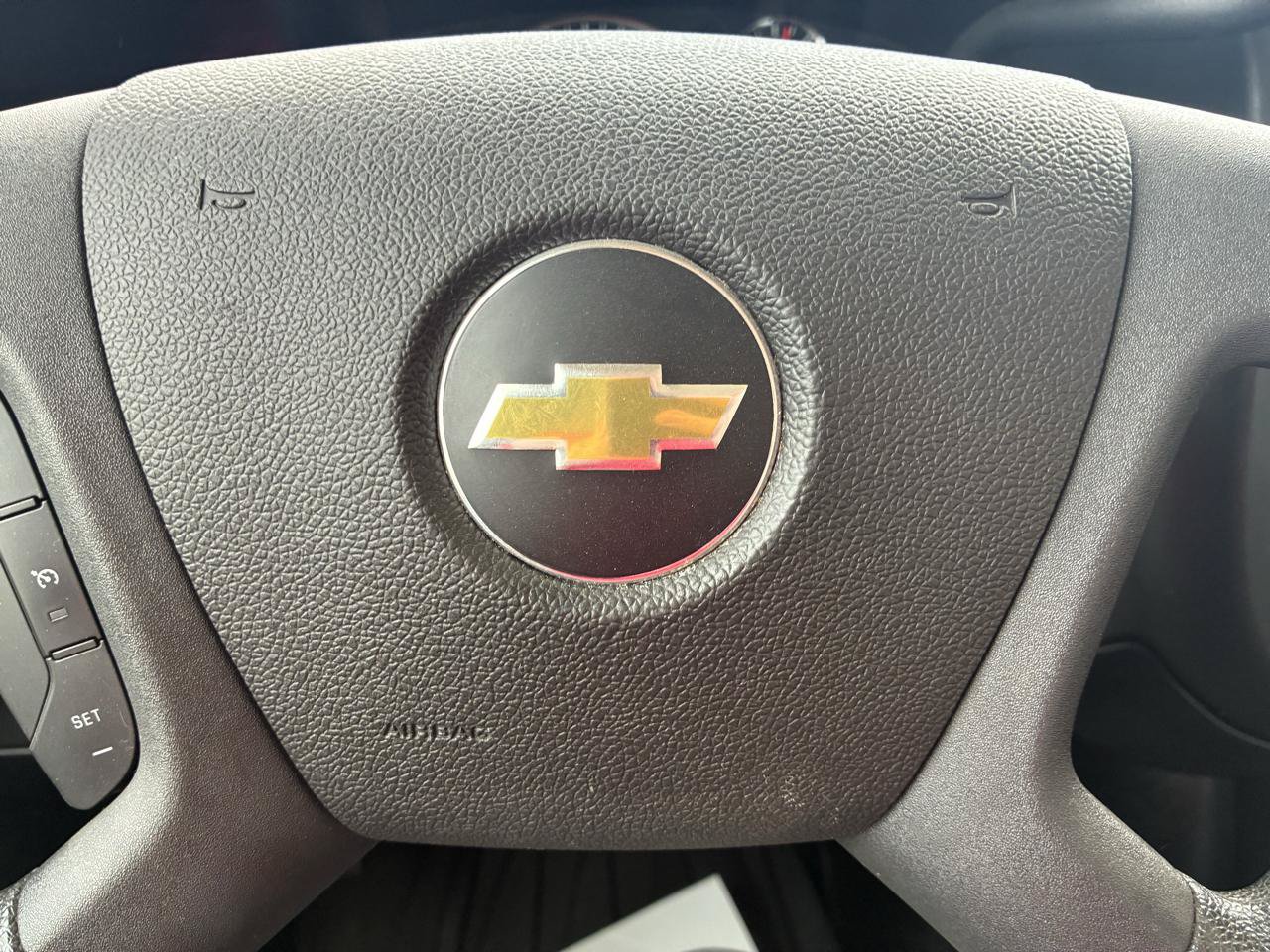 Used 2017 Chevrolet Express 3500 RWD image 12