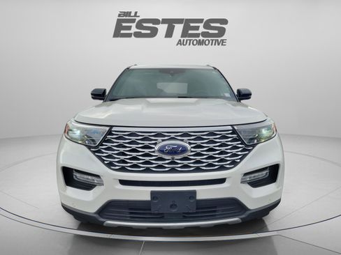 Used 2020 Ford Explorer Platinum w/ Premium Technology Package image 6