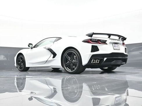 New 2026 Chevrolet Corvette Stingray Preferred Cpe w/ Z51 Performance Package RWD image 41