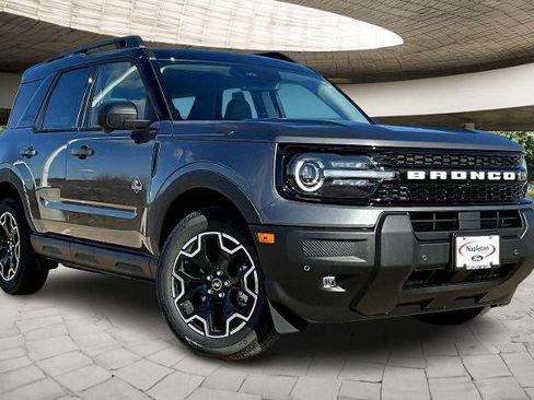 New 2025 Ford Bronco Sport Outer Banks w/ Outer Banks Tech Package+ image 16