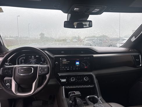 Used 2023 GMC Sierra 1500 Denali image 10