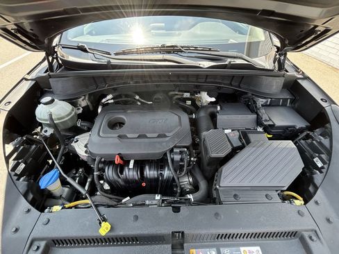 Used 2021 Hyundai Tucson Limited w/ Cargo Package FWD image 17