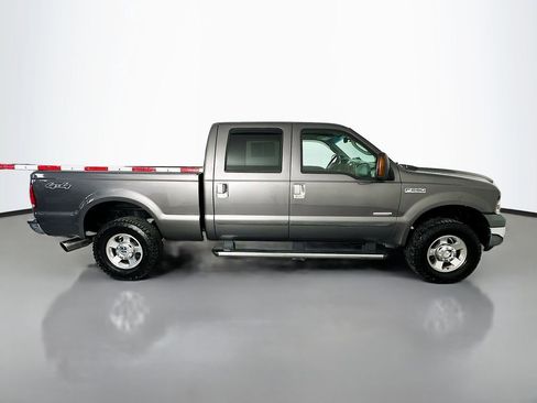 Used 2005 Ford F250 Lariat AWD/4WD image 8