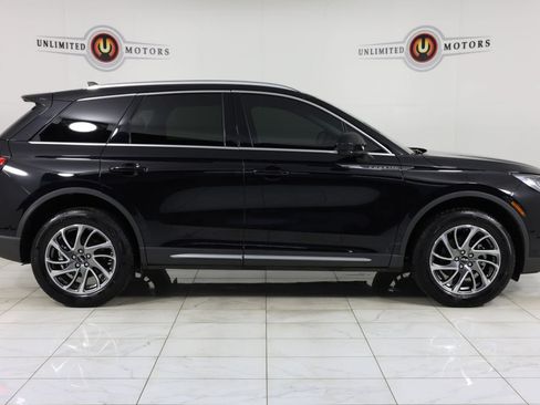 Used 2022 Lincoln Corsair FWD w/ Equipment Group 101A image 2