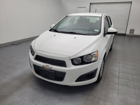 Used 2016 Chevrolet Sonic LT FWD image 15