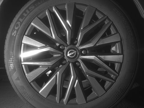 Used 2025 Nissan Altima 2.5 SV image 15