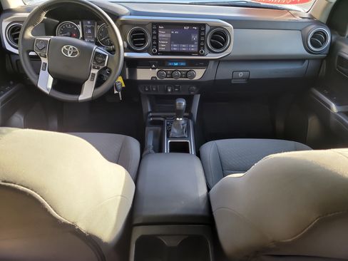 Used 2022 Toyota Tacoma SR5 image 15