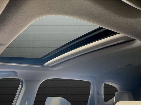 Used 2017 Honda CR-V Touring image 9