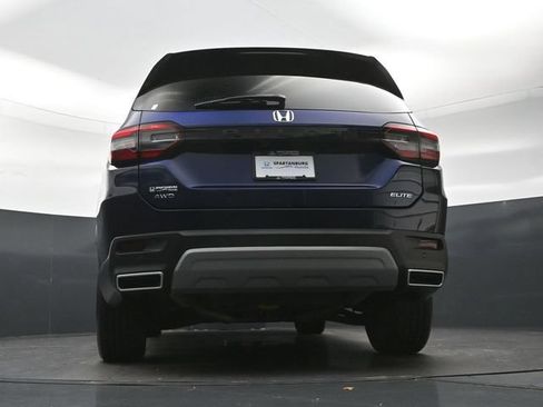 Certified 2023 Honda Pilot Elite image 32