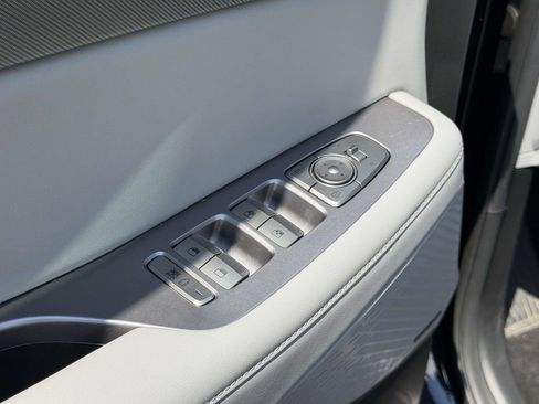 Certified 2024 Hyundai Palisade SEL w/ Premium Package AWD/4WD image 16