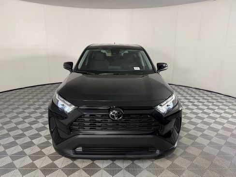 Used 2024 Toyota RAV4 LE FWD image 4
