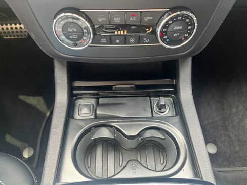 Used 2018 Mercedes-Benz GLE 43 AMG 4MATIC image 25