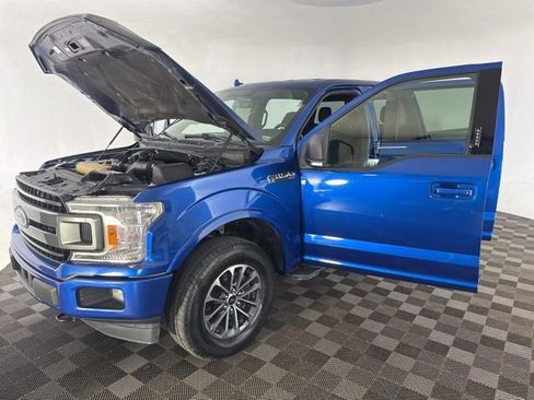 Used 2018 Ford F150 XLT w/ Equipment Group 302A Luxury AWD/4WD image 12