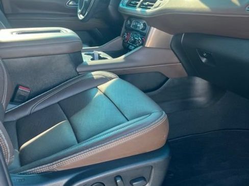 Used 2021 Chevrolet Tahoe High Country RWD image 13