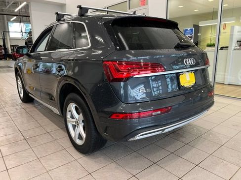 Used 2023 Audi Q5 Premium w/ Convenience Package AWD/4WD image 5