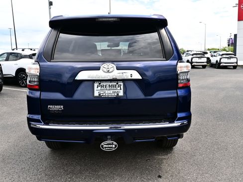 Used 2023 Toyota 4Runner Limited AWD/4WD image 7