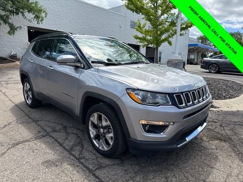 Used 2020 Jeep Compass Limited AWD/4WD image 14