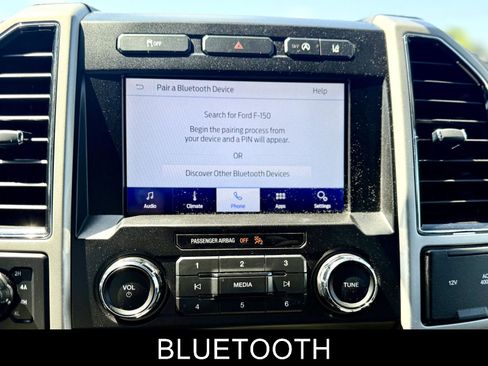 Used 2020 Ford F150 Lariat w/ Equipment Group 501A Mid AWD/4WD image 23