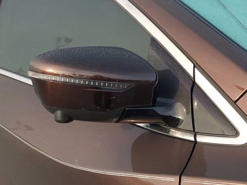 Used 2022 Nissan Murano SL w/ SL Moonroof Package image 12