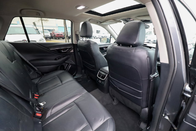 Used 2023 Subaru Outback Touring XT AWD/4WD image 45