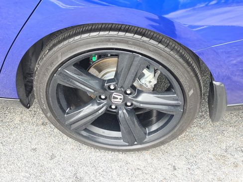 Certified 2025 Honda Accord Sport image 7