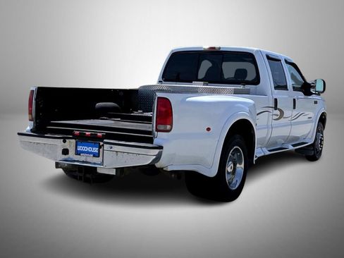 Used 2004 Ford F550 2WD Crew Cab Super Duty image 5