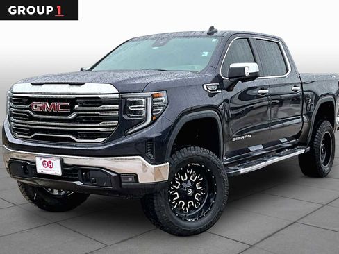 Used 2023 GMC Sierra 1500 SLT AWD/4WD image 1