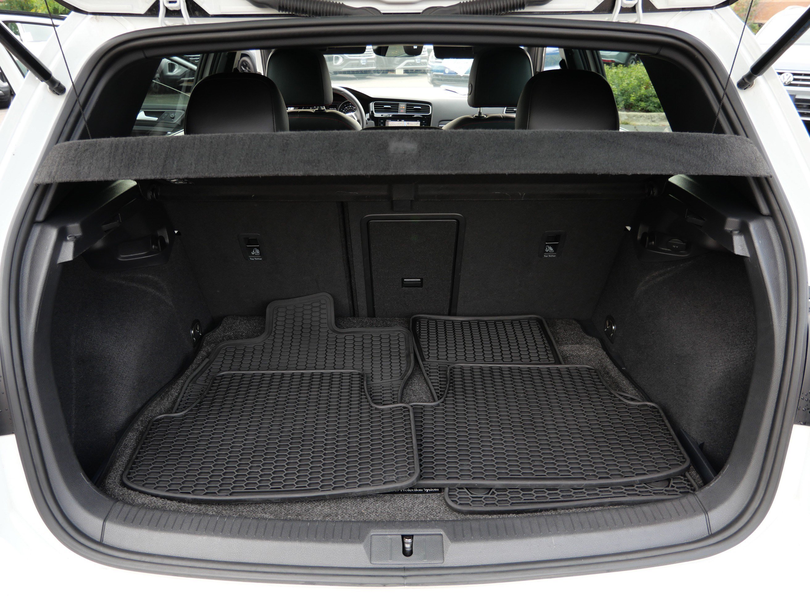 Certified 2021 Volkswagen GTI Autobahn FWD image 18