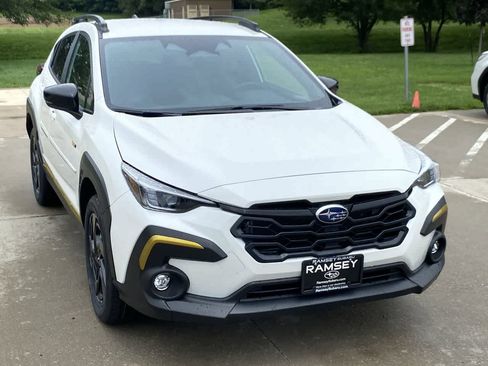 Used 2025 Subaru Crosstrek 2.5i Sport AWD/4WD image 8