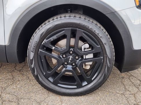 Used 2023 Kia Telluride SX X-Line AWD/4WD image 16