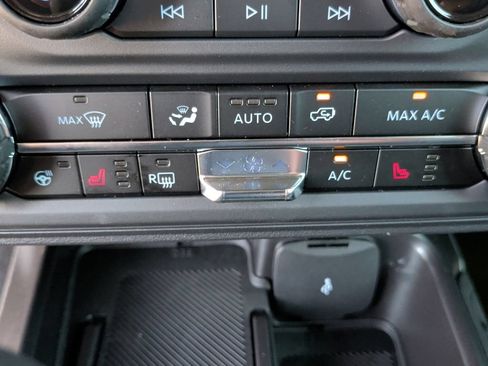 New 2026 Ford Bronco Outer Banks AWD/4WD image 26