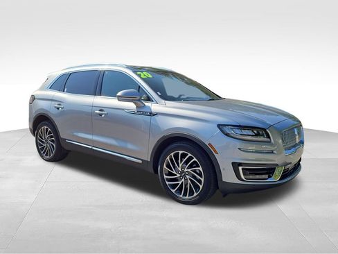 Used 2020 Lincoln Nautilus Reserve AWD/4WD image 7