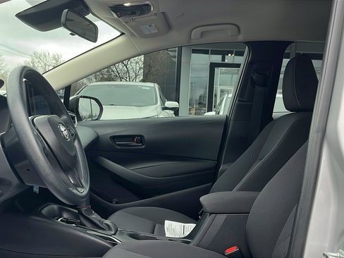 Used 2023 Toyota Corolla LE FWD image 10