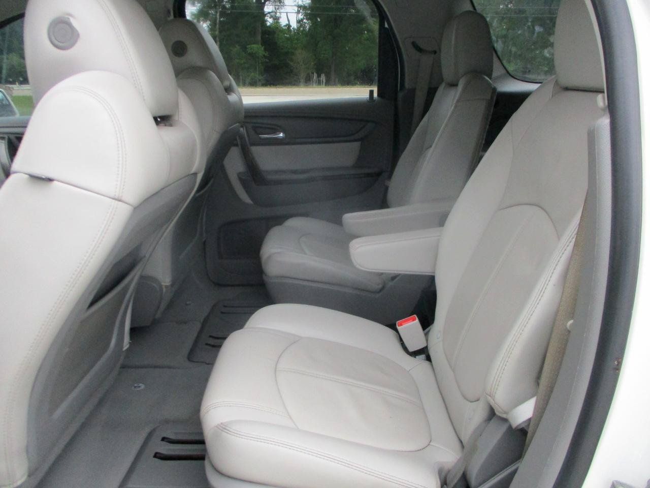 Used 2014 GMC Acadia SLT FWD image 13