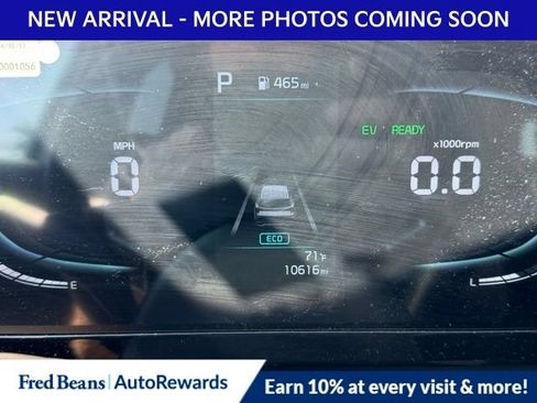 Used 2025 Kia Sportage LX AWD/4WD image 13