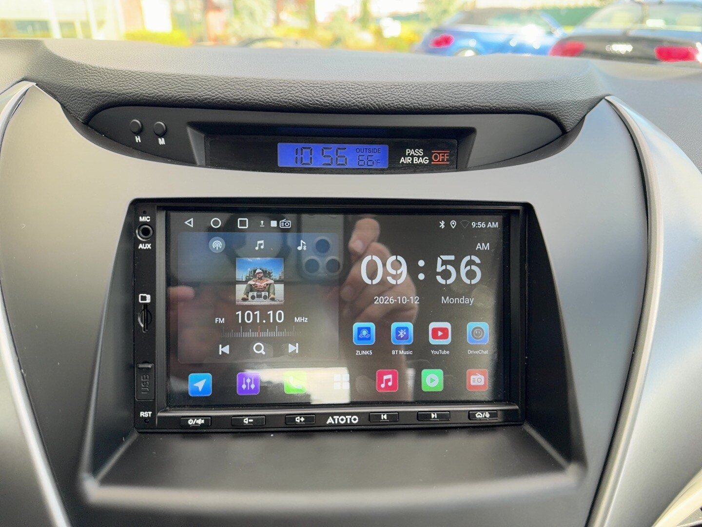 Used 2013 Hyundai Elantra GLS w/ Preferred Pkg FWD image 11