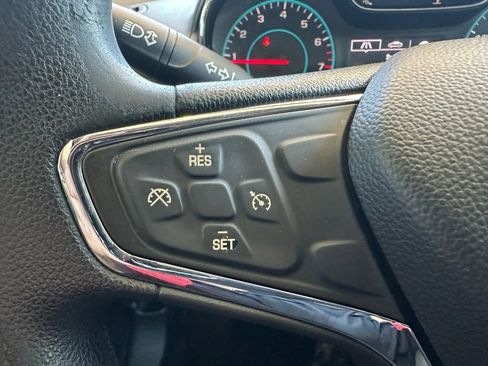 Used 2017 Chevrolet Cruze LT image 15