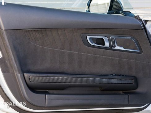 Used 2016 Mercedes-Benz AMG GT S image 22