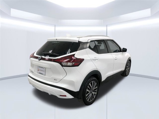 Used 2021 Nissan Kicks SV FWD image 13