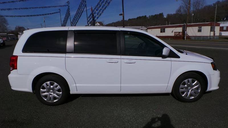 Used 2018 Dodge Grand Caravan GT FWD image 16