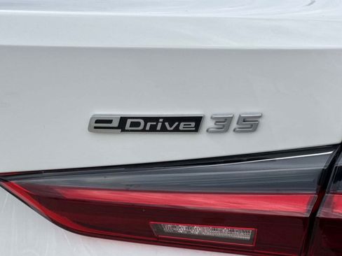 Used 2023 BMW i4 eDrive35 w/ Premium Package RWD image 29
