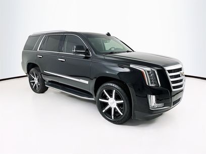 Used 2015 Cadillac Escalade Luxury