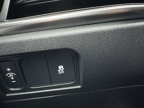 New 2026 Kia Sorento S w/ S Panoramic Sunroof Package image 42