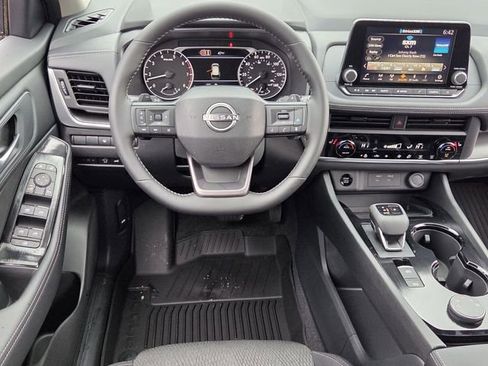 New 2026 Nissan Rogue SV AWD/4WD image 7