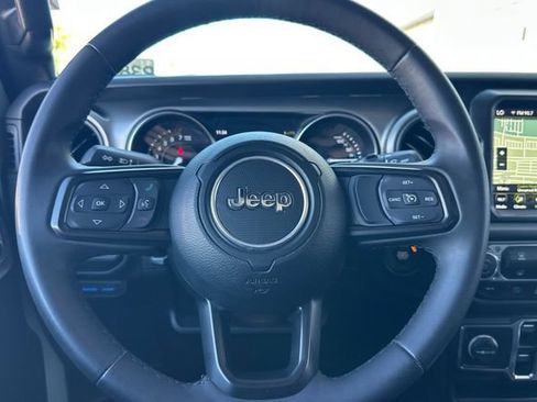 Used 2023 Jeep Wrangler Unlimited w/ 8.4" Radio Group AWD/4WD image 27