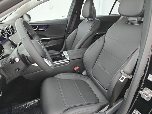 New 2026 Mercedes-Benz C 300 4MATIC Sedan image 15